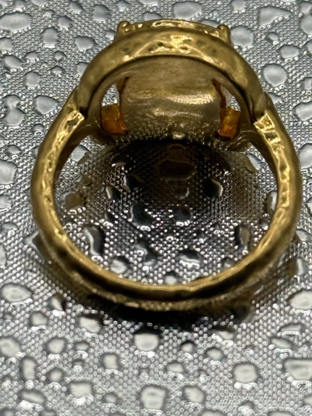 Oscar de la Renta Crystal embelished ring